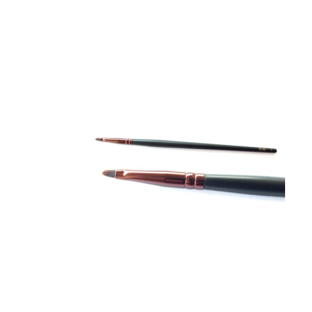 ELAN PINCEAU BLACKWOOD 1