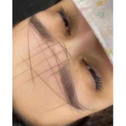 Fil pour les sourcils